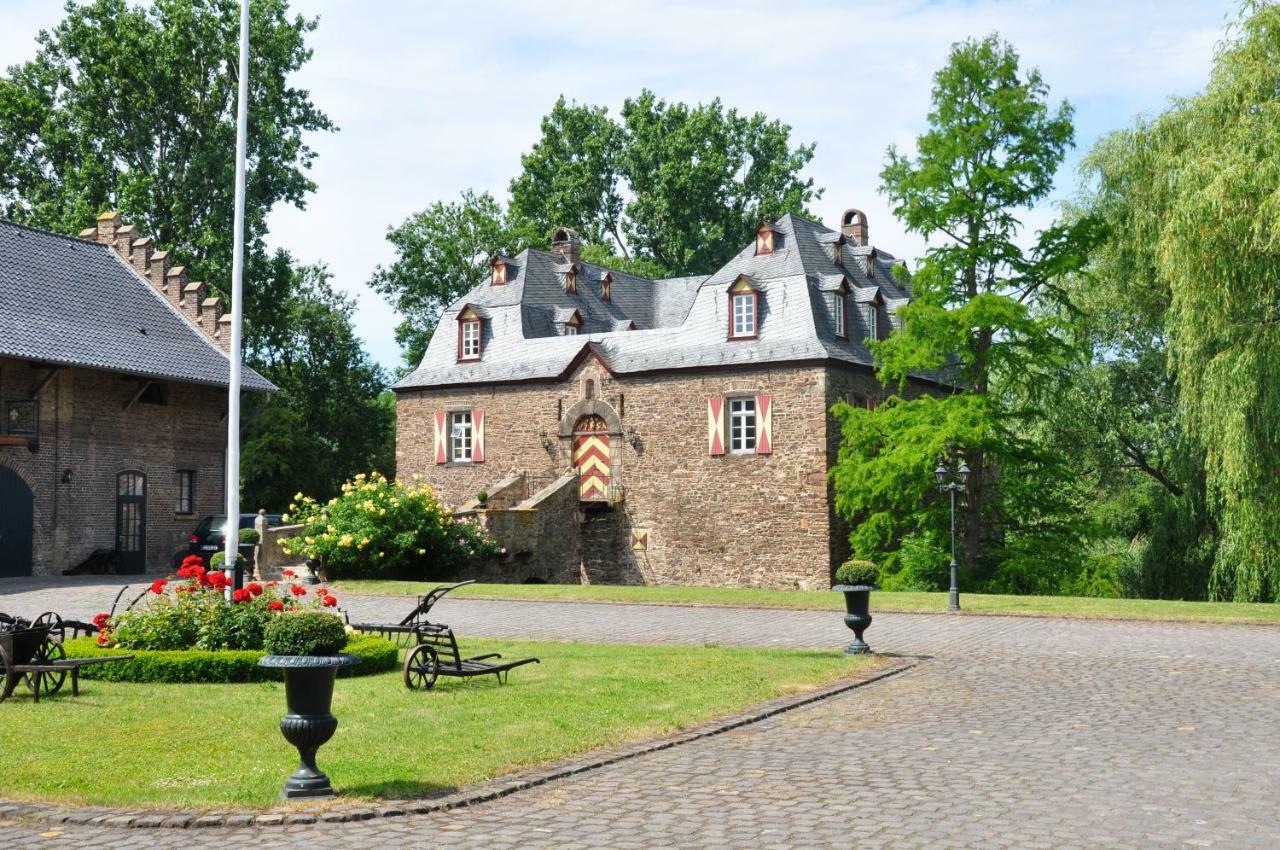 Kleeburg Hotel Euskirchen Exterior photo